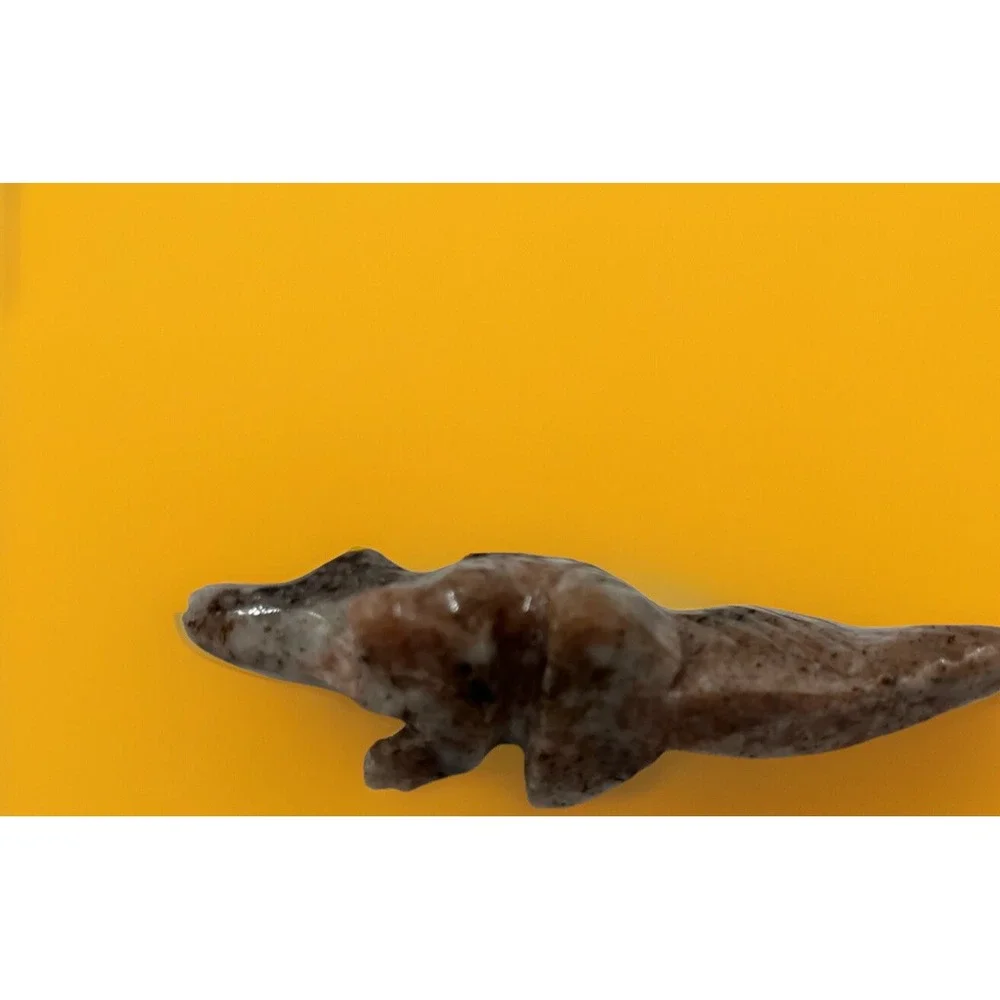 Alligator Handcrafted Stone Carved Animal Natural Rock‎ Mineral Carving Fetish